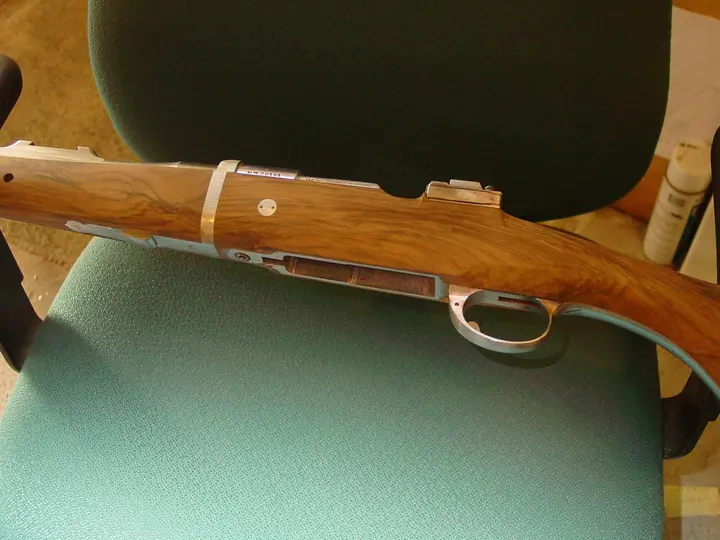 Duane Wiebe 404 takedown rifle stock detail